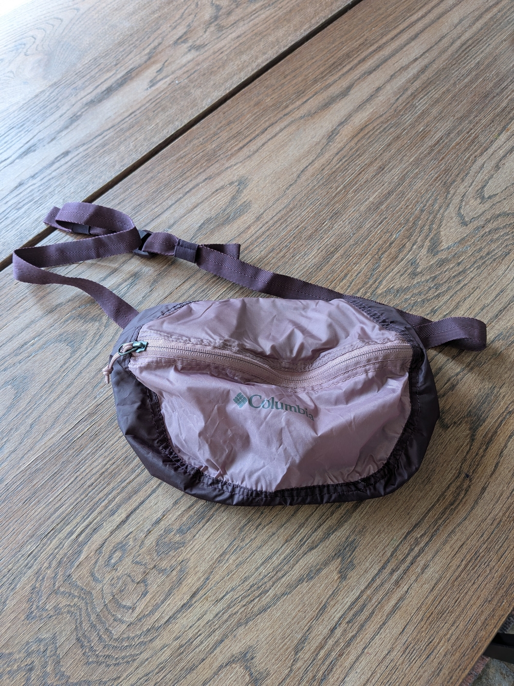 Columbia Lightweight Packable Hip Pack Fanny Pack Purple Colorblock One Size